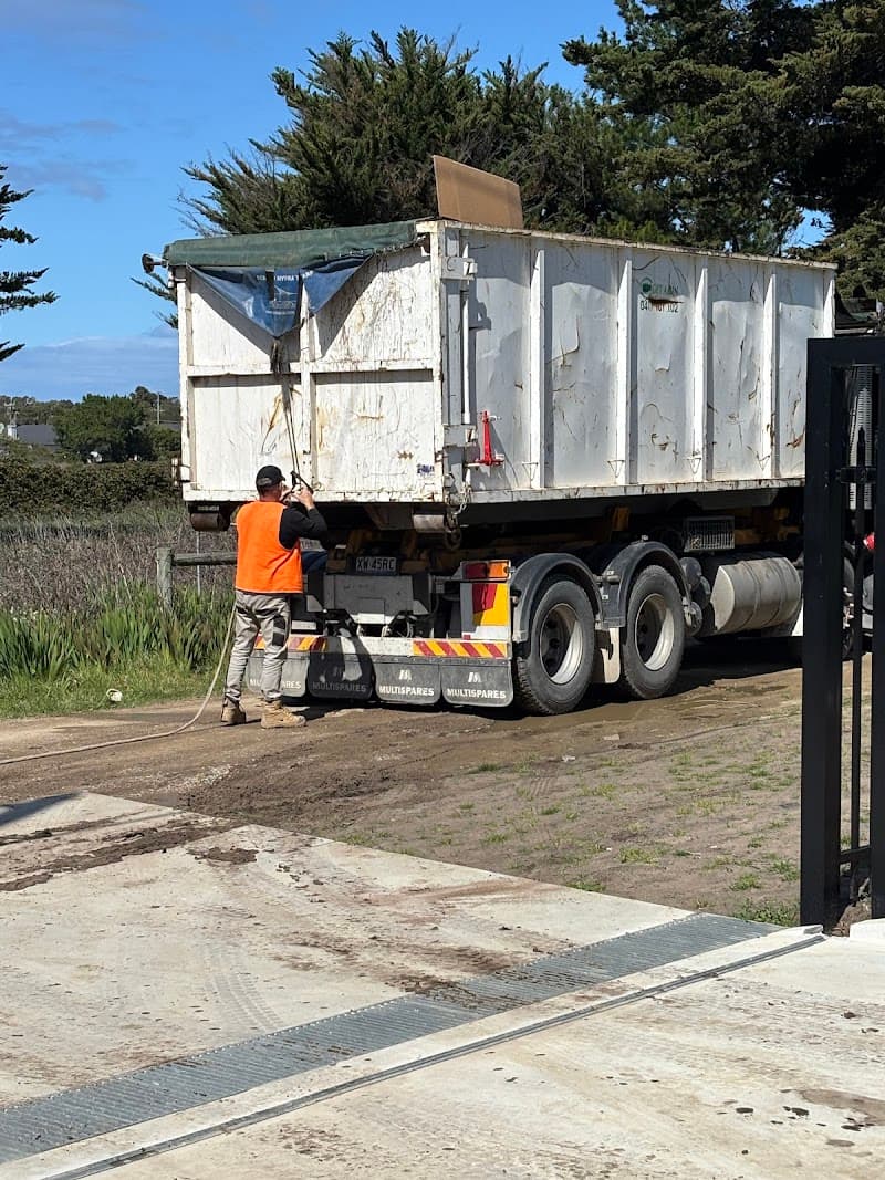 Get A Bin rubbish removal work in Cranbourne