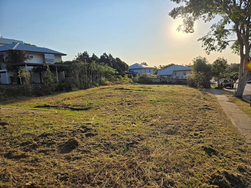 Get Mowing lawn care work in Springwood
