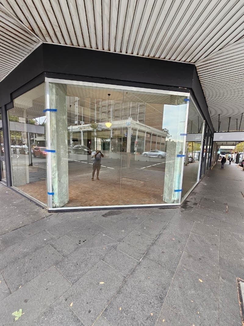 Glass repair - Glassland glass & glazier work in Westmead