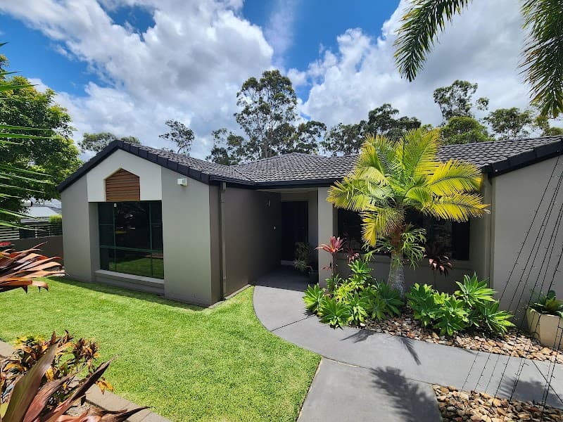 Glass Tinting Solutions Brisbane window tinting work in Seventeen Mile Rocks