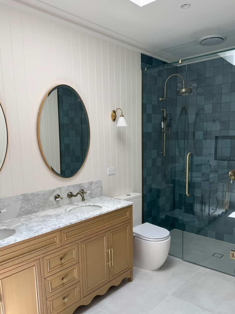 GLAZIFY glass & glazier work in Ballarat East