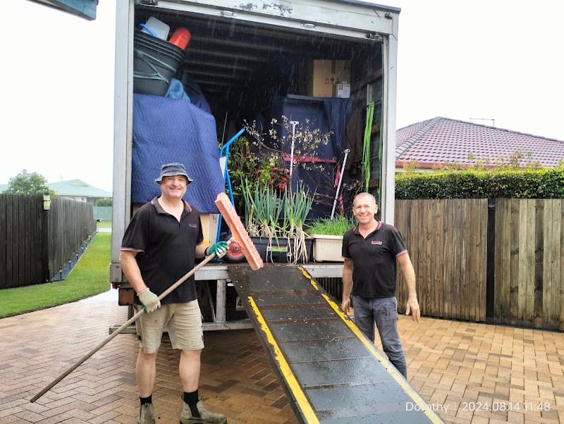 Glover's Removals (Transport) removalist work in Glenwood