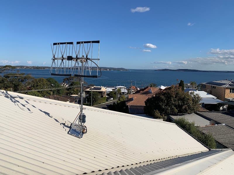 Go Digital Tv antenna & tv work in Waratah