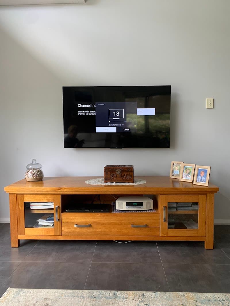 Go Digital Tv antenna & tv work in Waratah