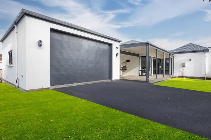 Godrik Custom Build kitchen renovation work in Mount Gambier
