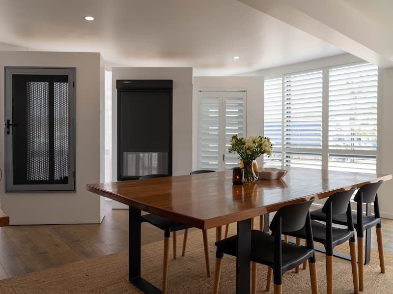 Gold Coast Blinds & Shutters curtains & blinds work in Currumbin Waters