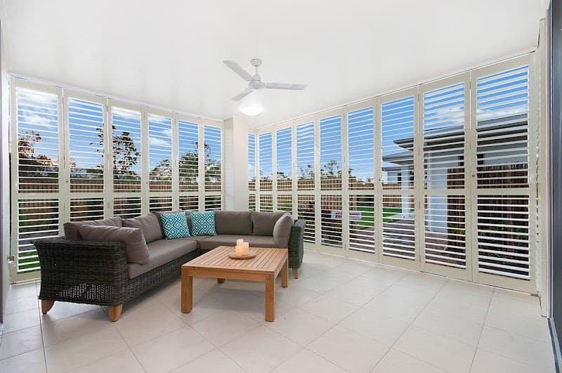 Gold Coast Blinds & Shutters curtains & blinds work in Currumbin Waters