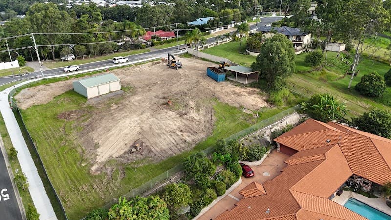 Gold Coast Demolition Group asbestos removal work in Broadbeach Waters