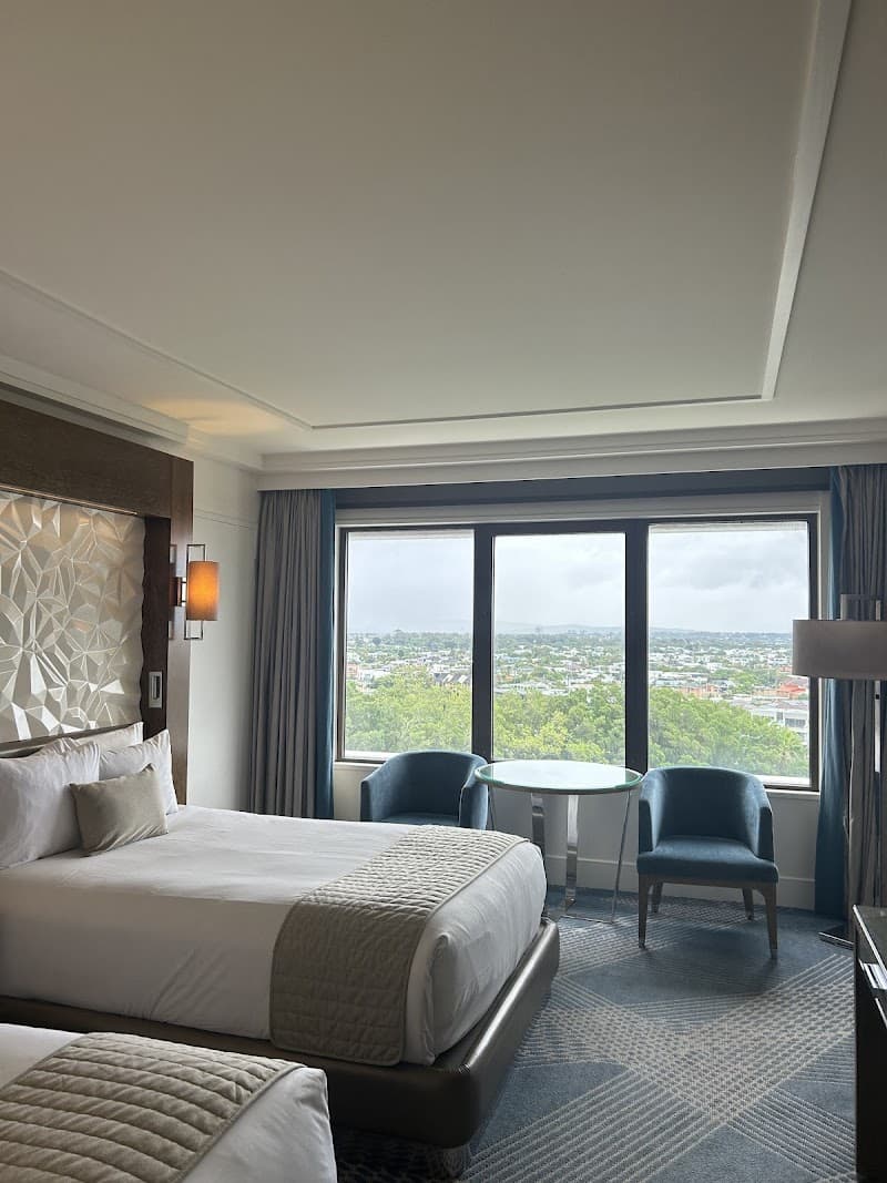 Gold Coast Eco Cleaning cleaning work in Surfers Paradise