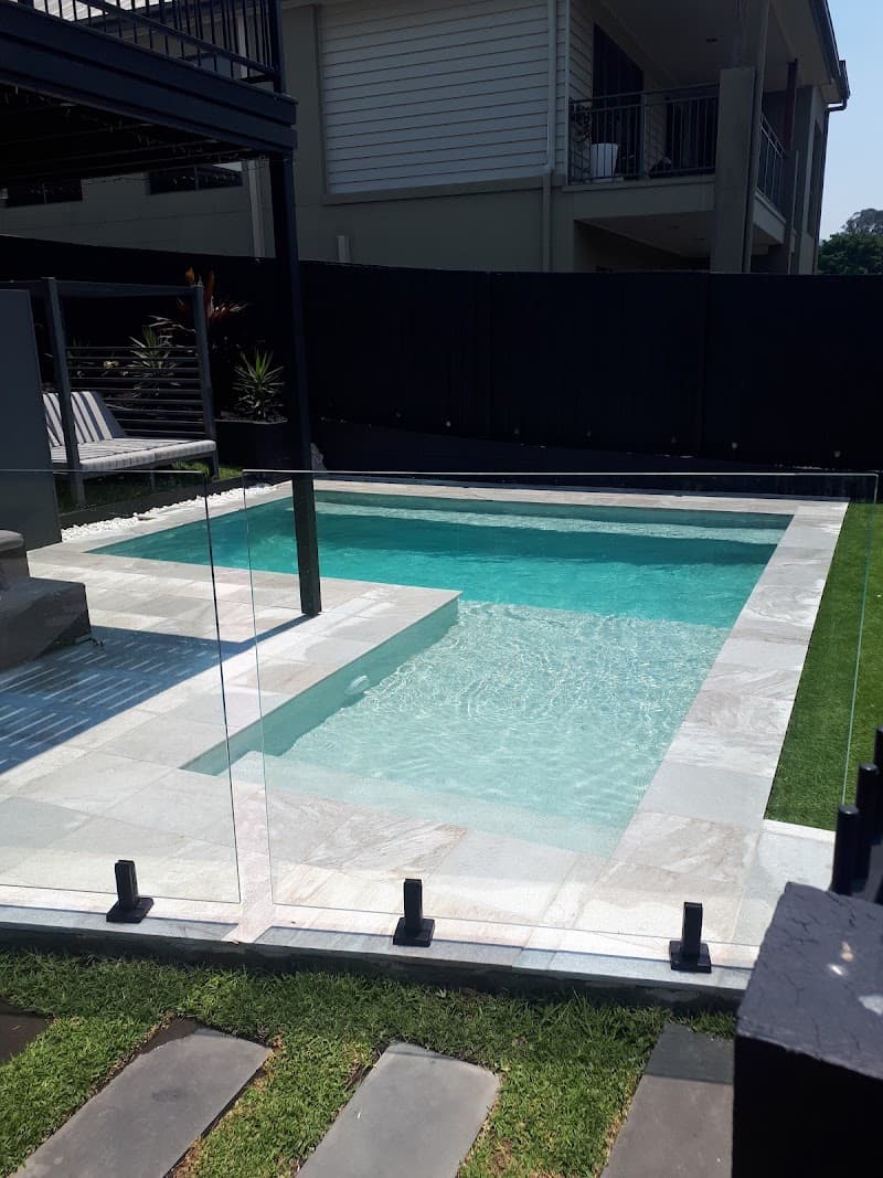Gold Coast Family Pools & Spas pool builder work in Miami