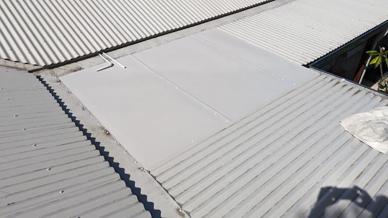 Gold Coast Guttering gutter cleaning work in Carrara