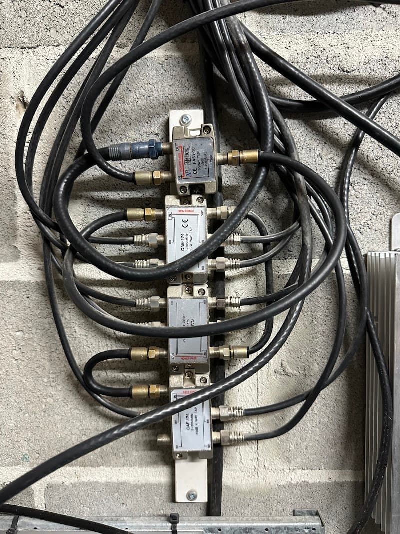 Gold Coast TV Digital Antennas antenna & tv work in Surfers Paradise