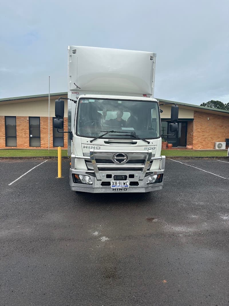 Good Mates Removals removalist work in Southport