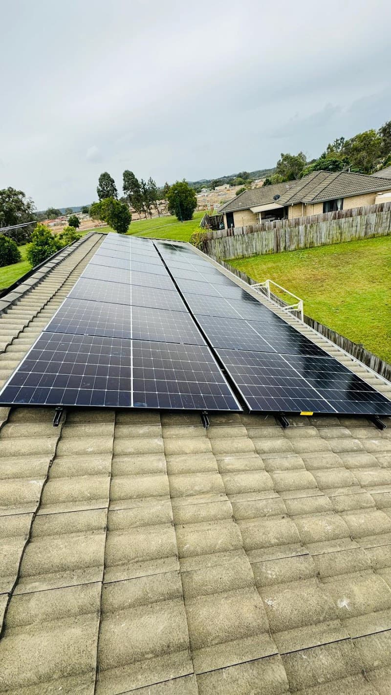 GoRun Solar solar panel installation work in Browns Plains