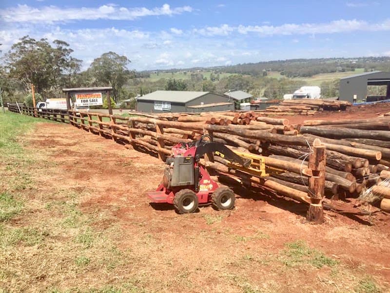 Gowrie Fencing and Dingo Services fencing work in Gowrie Junction
