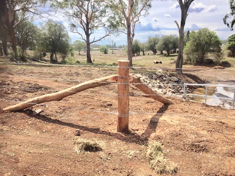 Gowrie Fencing and Dingo Services fencing work in Gowrie Junction