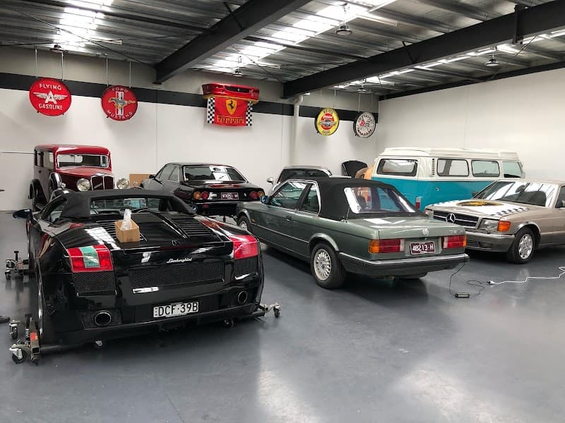 Graphic Window Tint window tinting work in South Melbourne