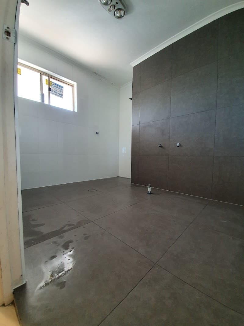 Graveson Tiling tiling work in Capalaba