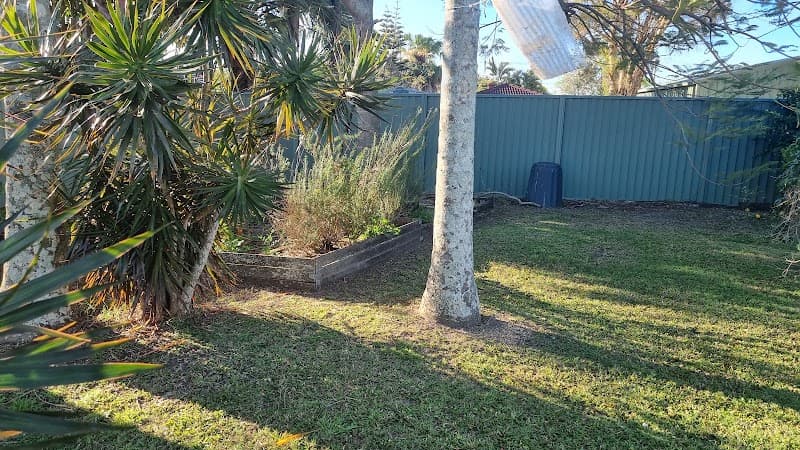 Green Blades Lawn Mowing lawn care work in Beenleigh