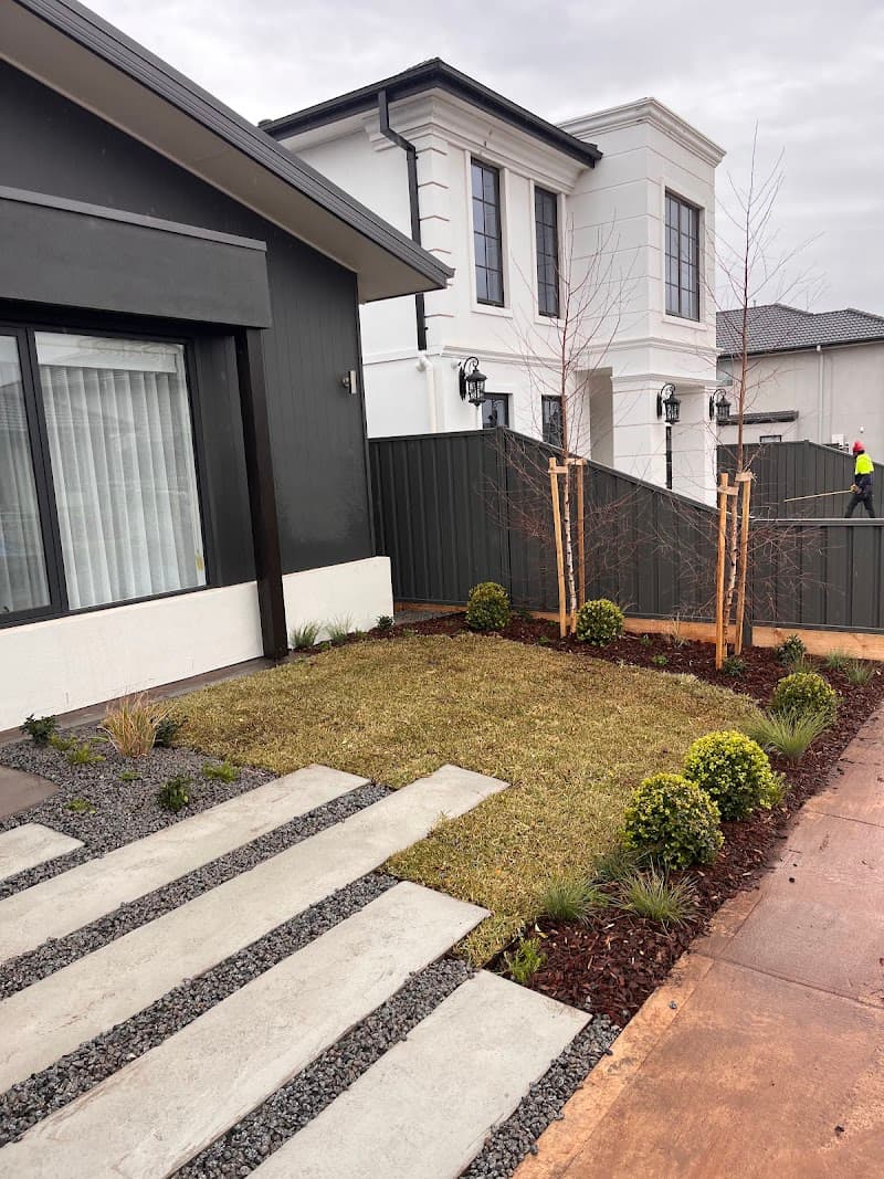Green Coast Gardens and Landscapes gardening work in Geelong West