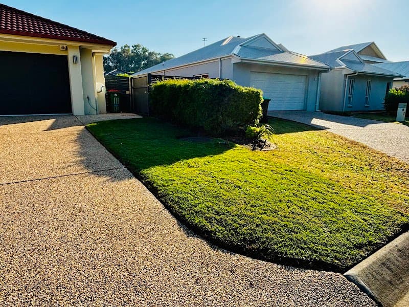 Green Empire Lawn Care lawn care work in Wurtulla