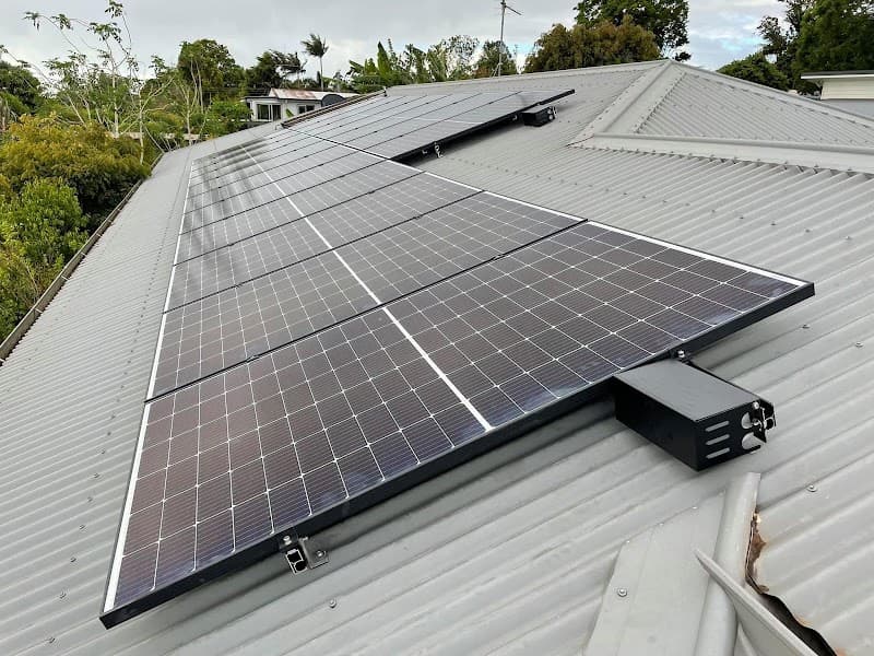 Greencell Energy solar panels and batteries installer Townsville solar panel installation work in Townsville City