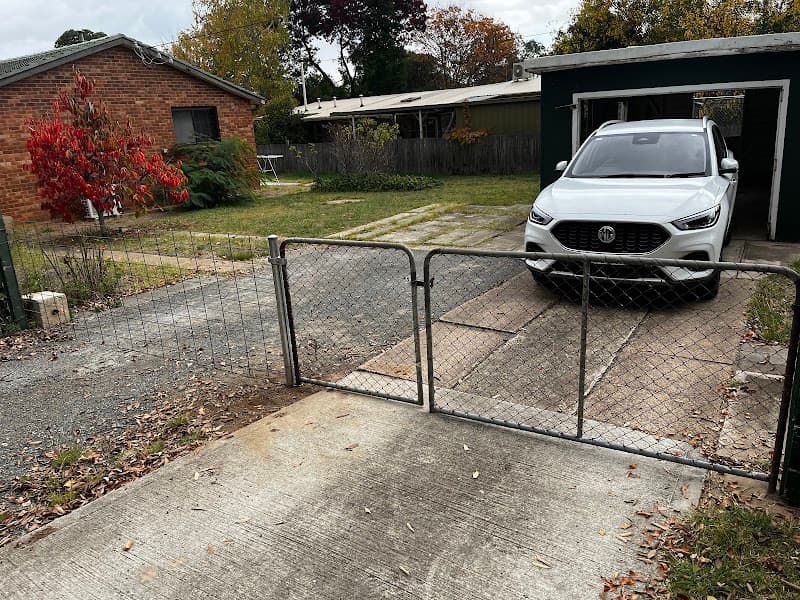 Guardian fencing fencing work in Fadden