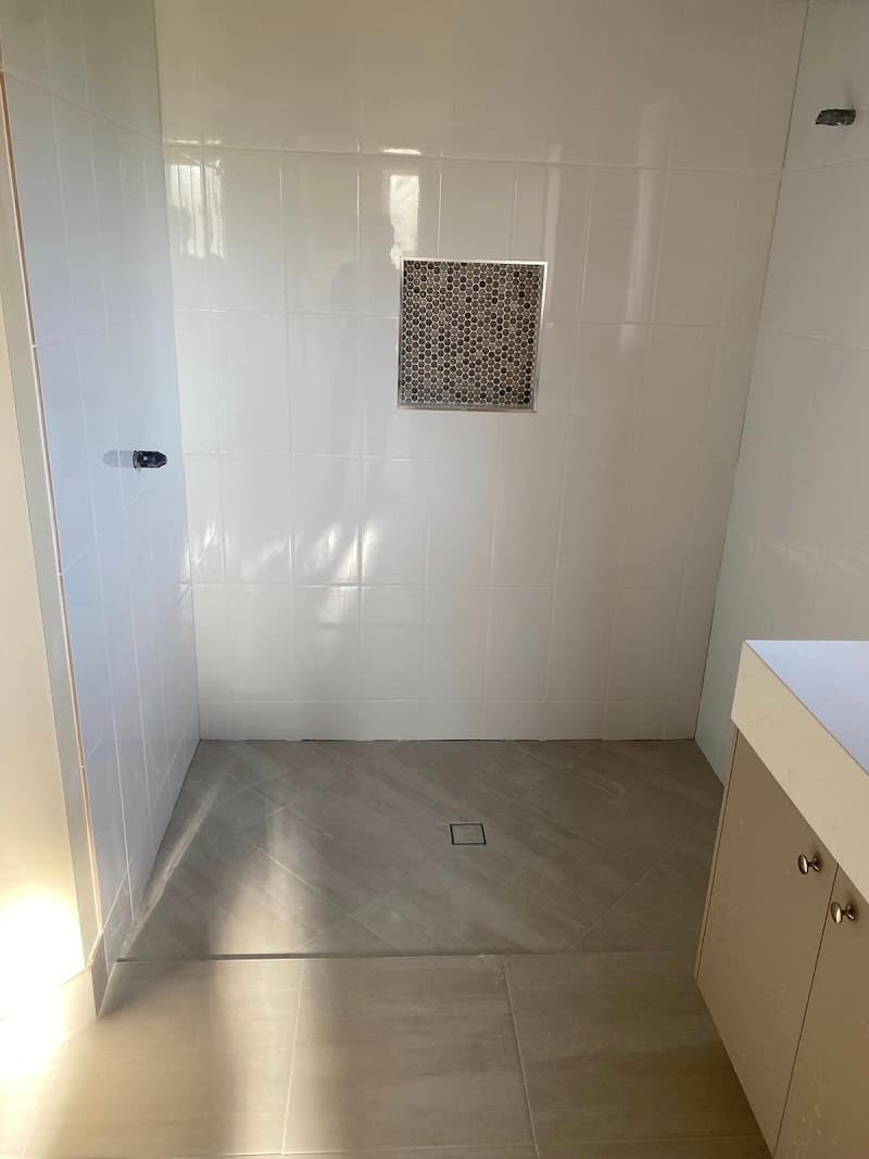 Gura Tiling tiling work in Logan Central