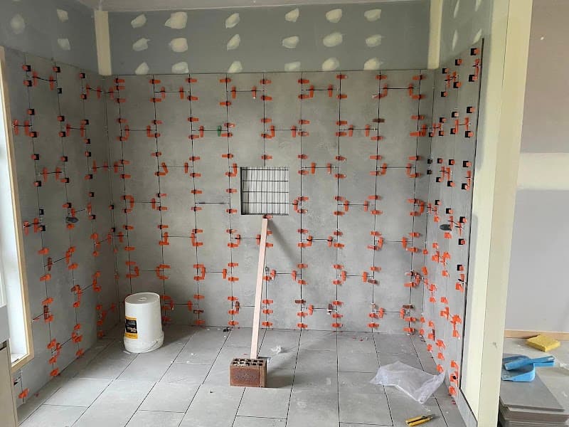 Gura Tiling tiling work in Logan Central