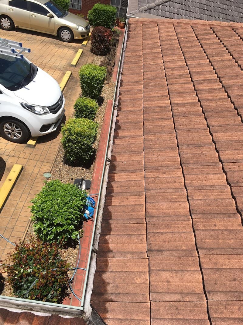Gutter Get It Clean gutter cleaning work in Slacks Creek