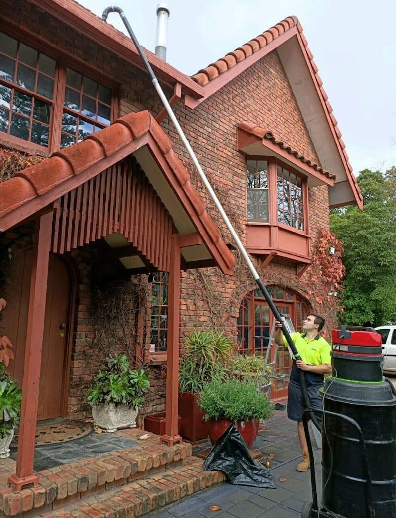 GUTTER GLASS & SOLAR gutter cleaning work in Adelaide