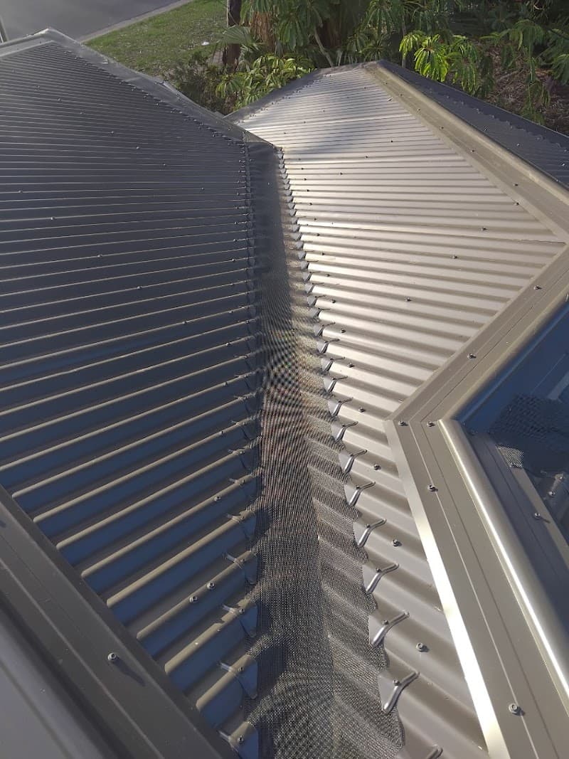 Gutter Knight Adelaide Metro gutter cleaning work in Woodforde