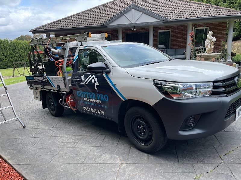 Gutter Pro Melbourne gutter cleaning work in Warrandyte South