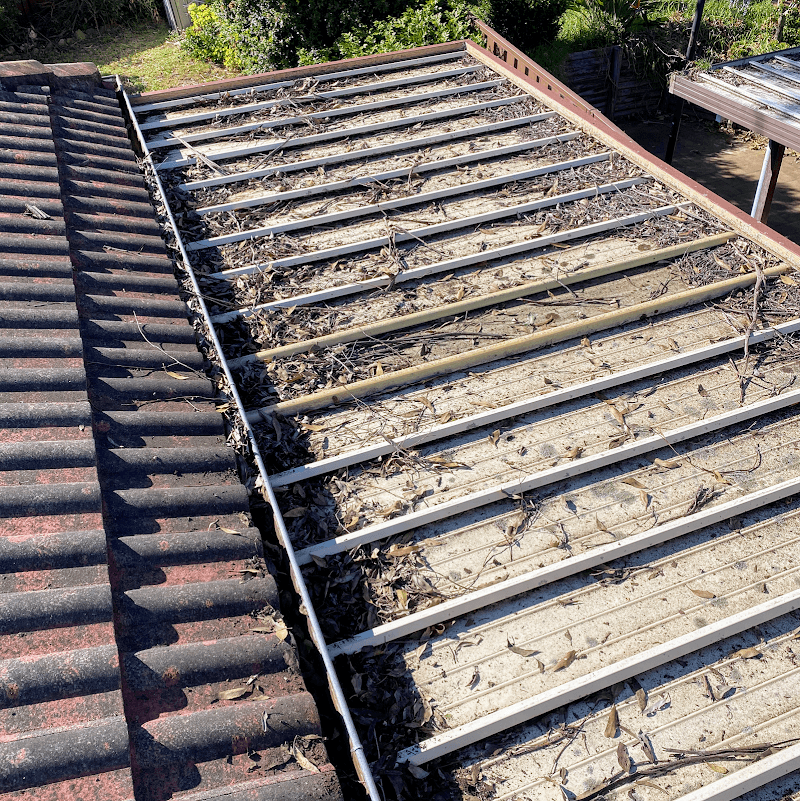 Gutter relief Gutter Cleaning Pty Ltd gutter cleaning work in St Clair