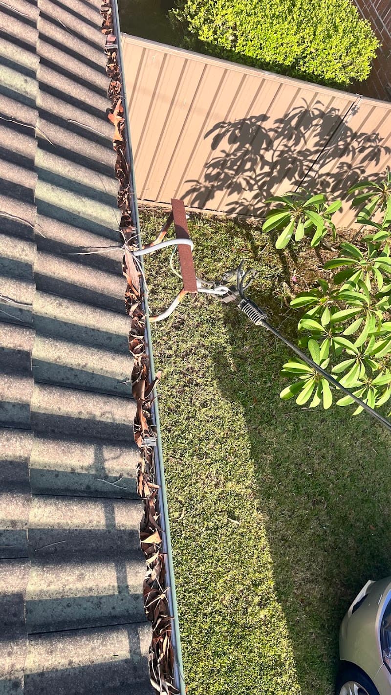 Gutter relief Gutter Cleaning Pty Ltd gutter cleaning work in St Clair