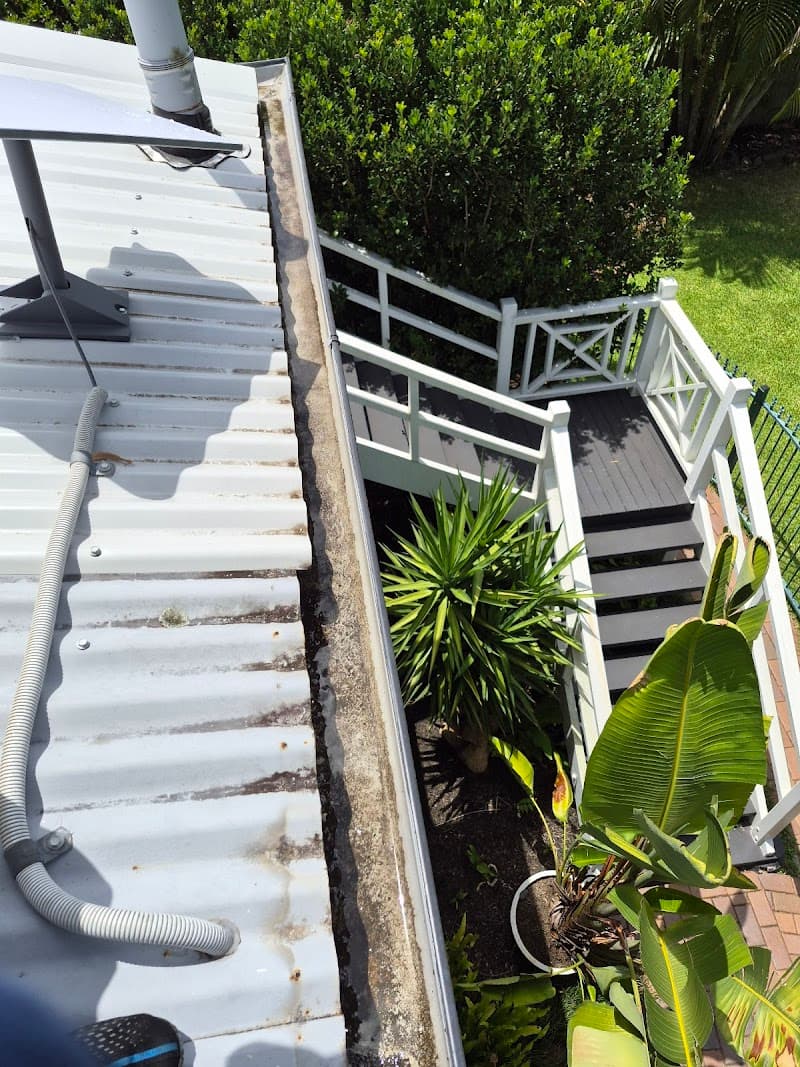 Gutter Savvy Gutter Cleaning gutter cleaning work in Toowong