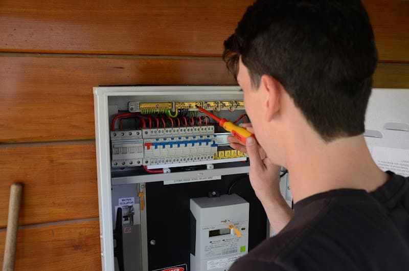 H. Irwin Electrical Adelaide Electrician electrician work in Novar Gardens