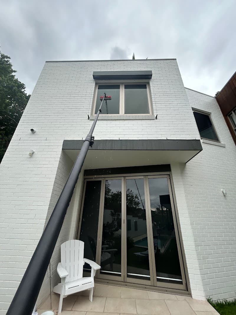 H2O Exterior Cleaning gutter cleaning work in Dee Why