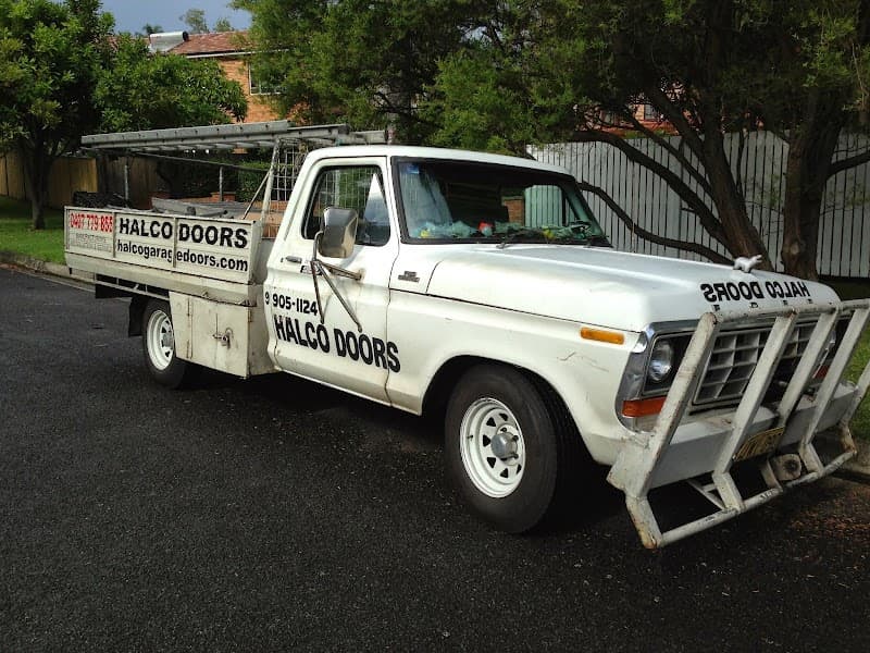 Halco Garage Doors garage doors work in Brookvale