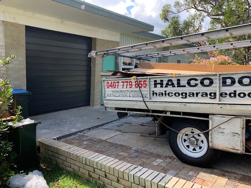 Halco Garage Doors garage doors work in Brookvale