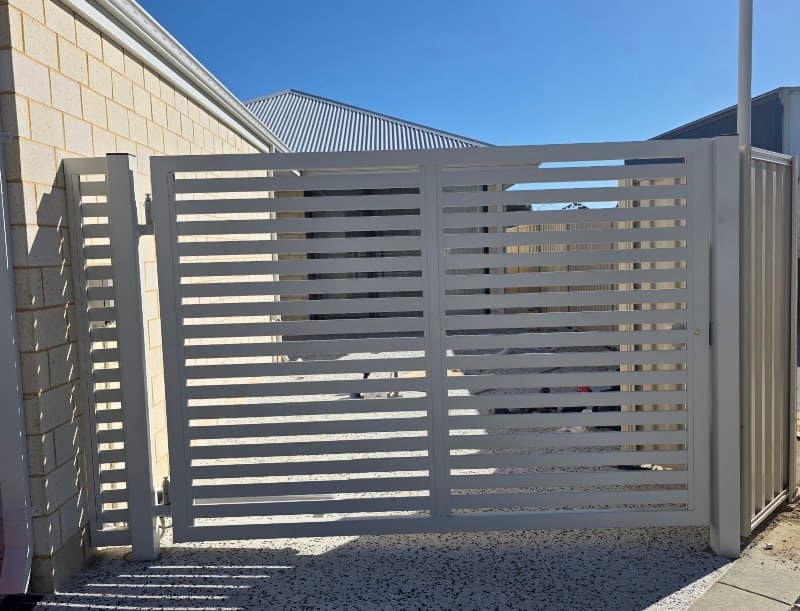 Half Price Fencing fencing work in Yangebup