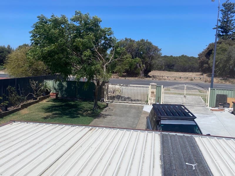 Hallmark Australasia Fencing & Gates fencing work in Rockingham