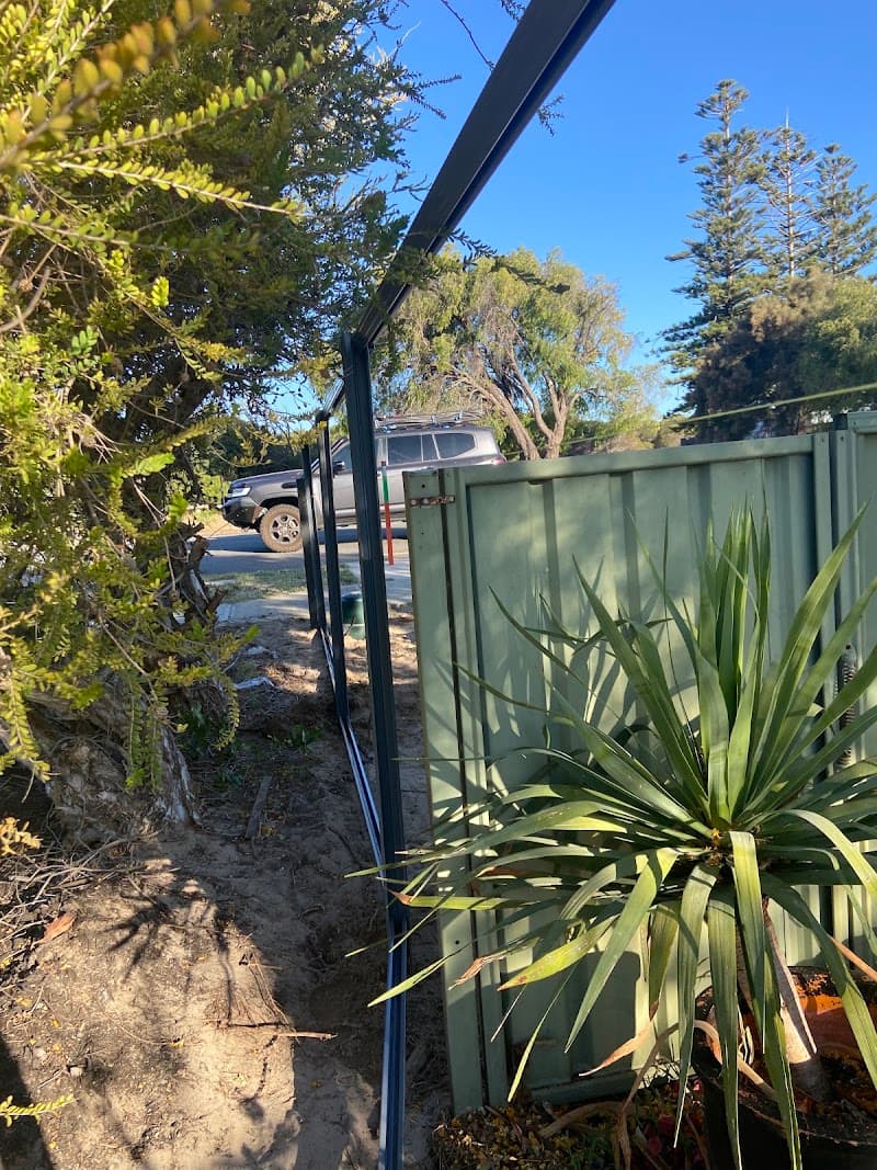 Hallmark Australasia Fencing & Gates fencing work in Rockingham
