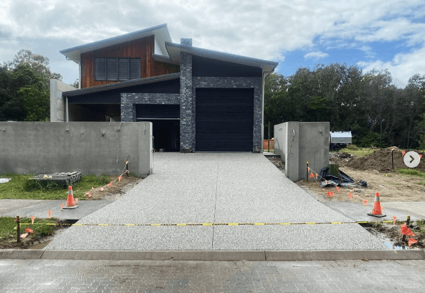 Hamilton Concreting - Concrete Driveways, Shed Slabs, Alfresco's & More concreting work in Smithfield