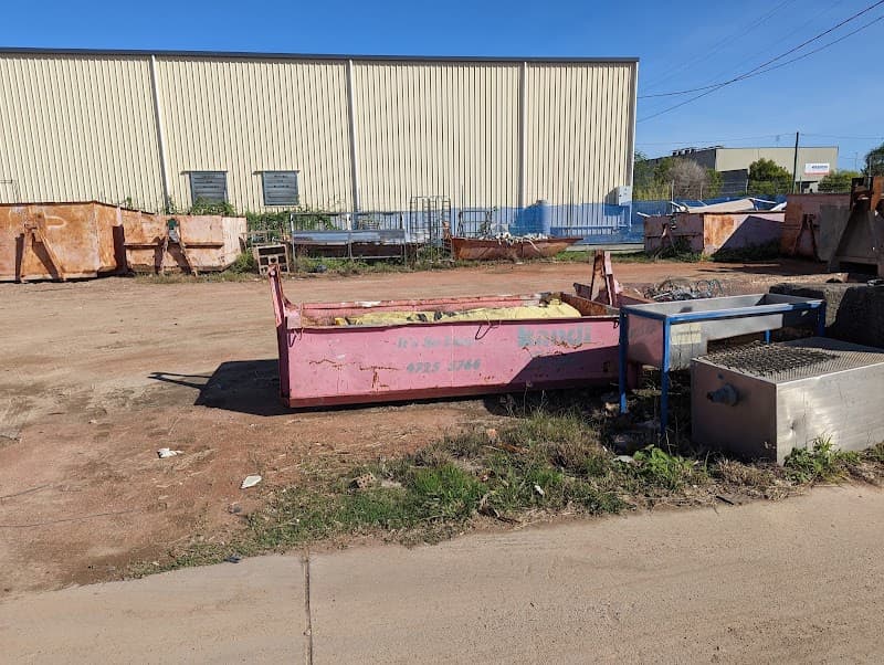 Handi Skips rubbish removal work in Bohle