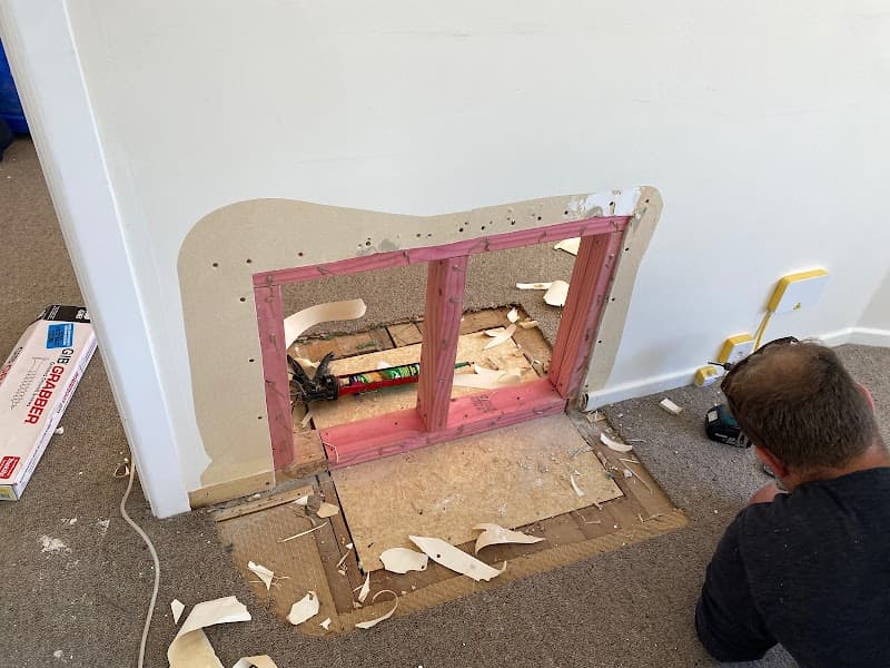 Handy Build Brisbane handyman work in Kangaroo Point