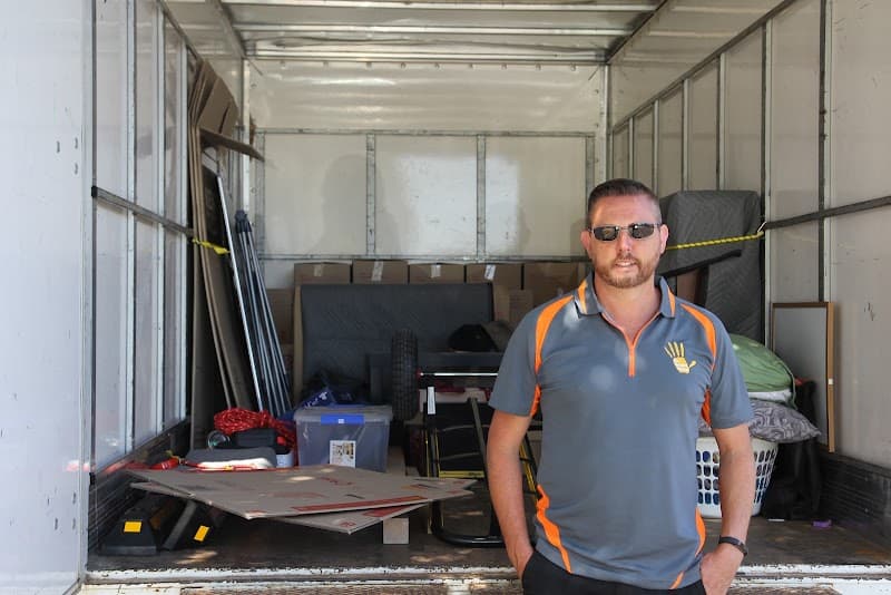 Handy Truck Furniture Removals Newcastle removalist work in Waratah
