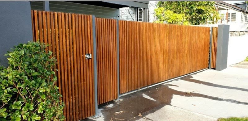 Handyman & Gardening Services Brisbane handyman work in Geebung