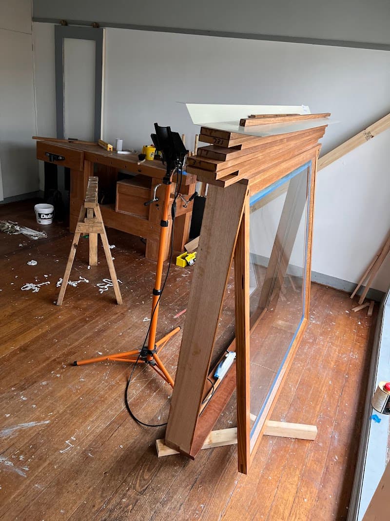 Happy Dog Carpentry carpentry work in Thornbury