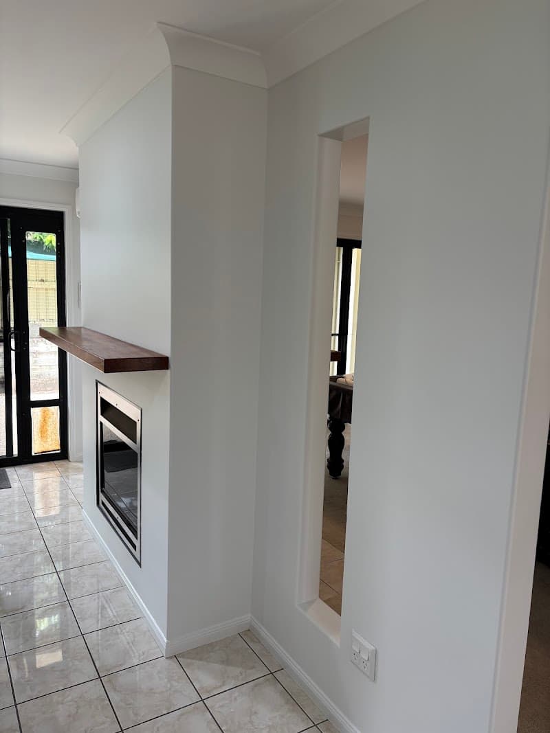 Hardy Painting & Decorating HP&D. painter work in Caloundra